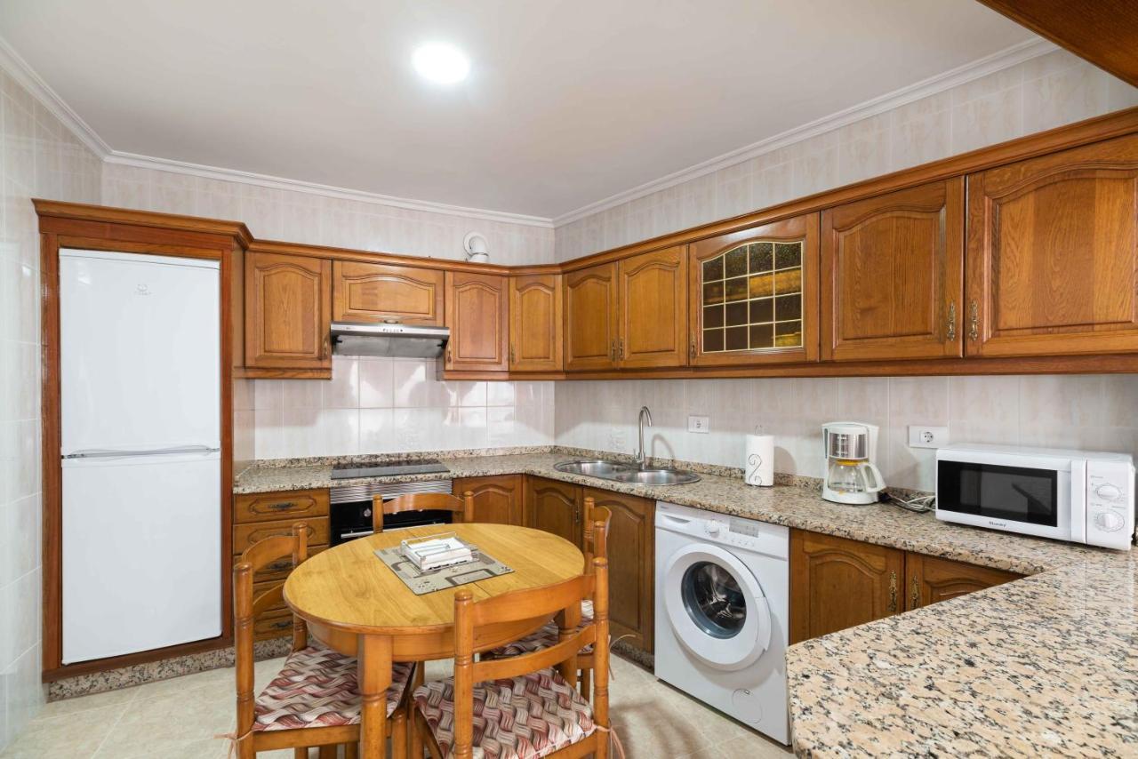 Appartement Apartamento Espacioso Cerca De La Playa Con Aire Acondicionado à Moaña Extérieur photo