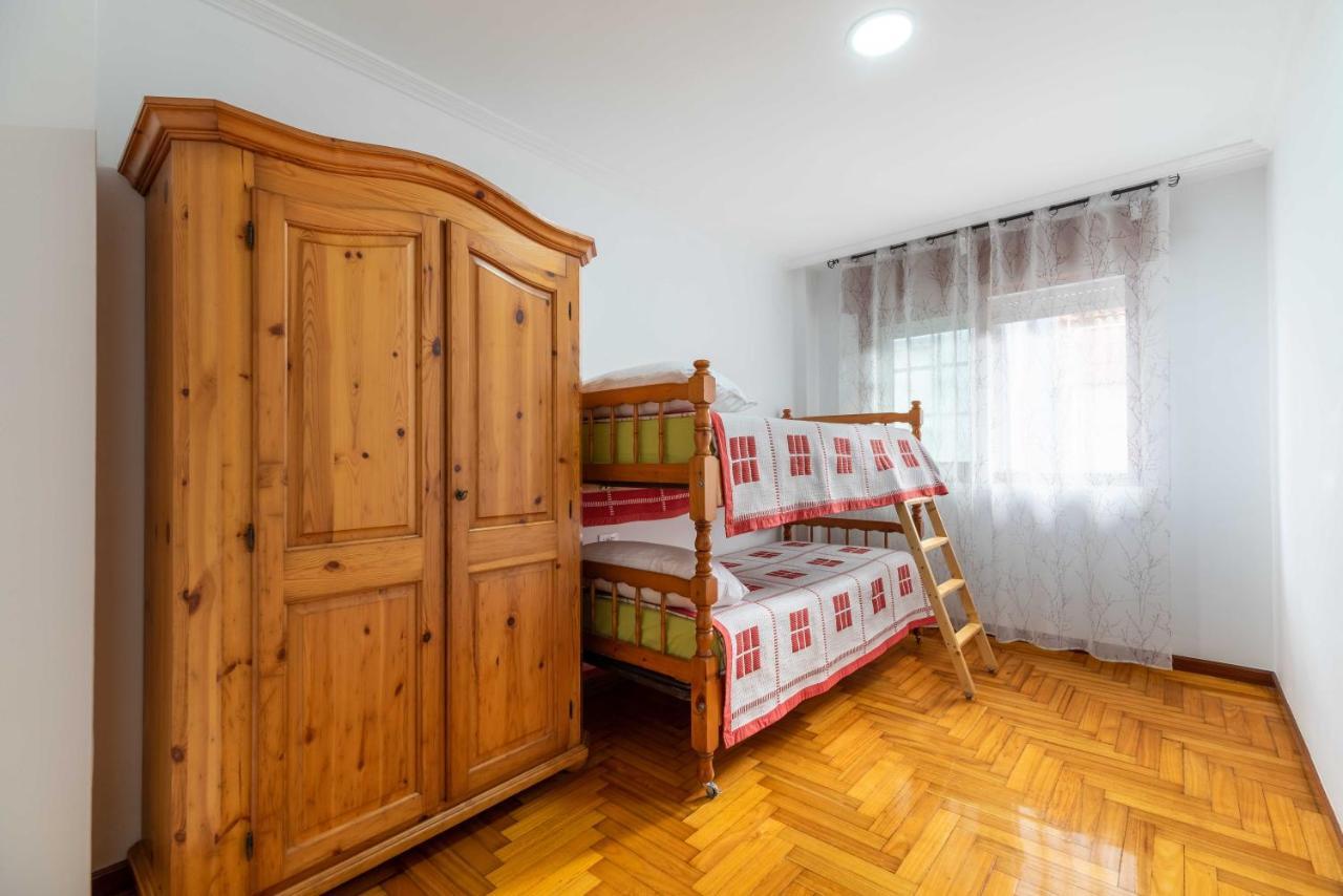 Appartement Apartamento Espacioso Cerca De La Playa Con Aire Acondicionado à Moaña Extérieur photo