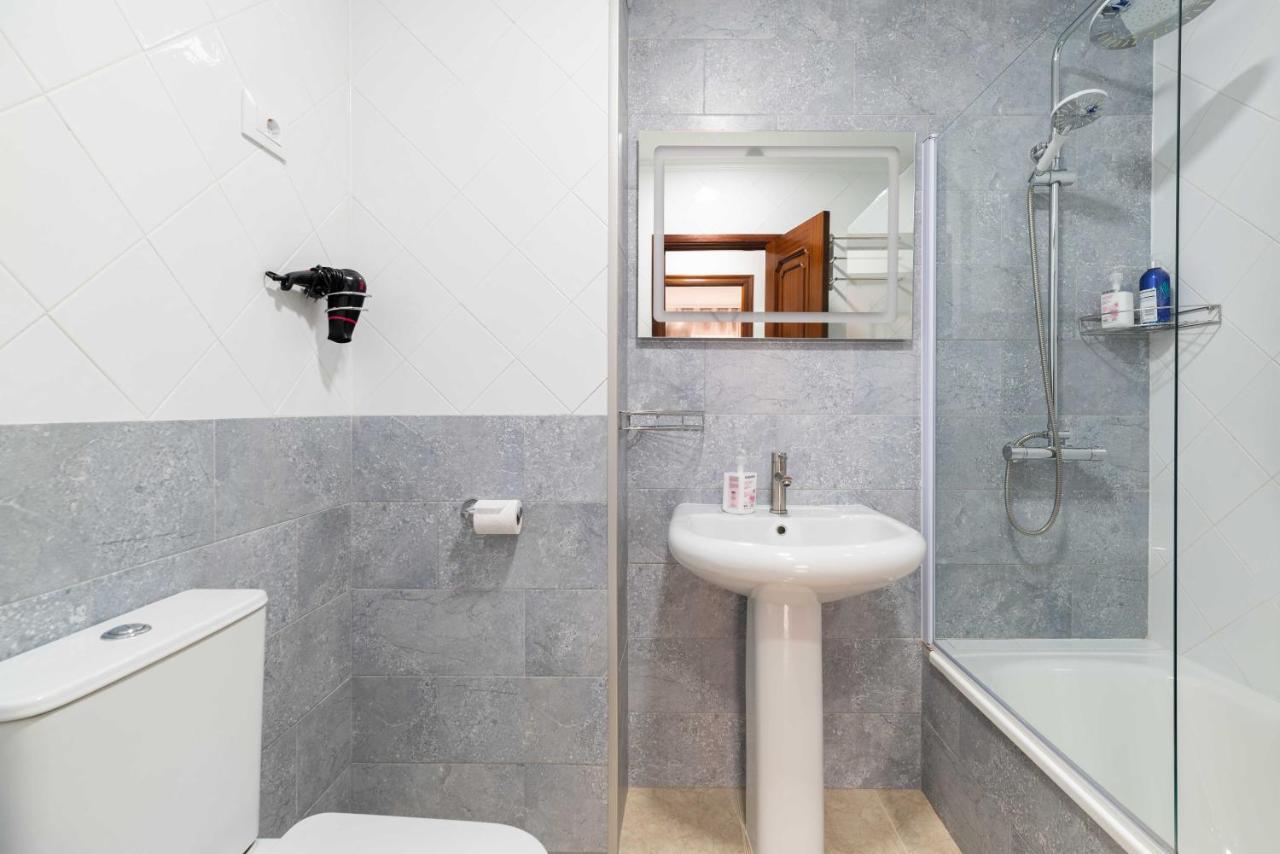 Appartement Apartamento Espacioso Cerca De La Playa Con Aire Acondicionado à Moaña Extérieur photo